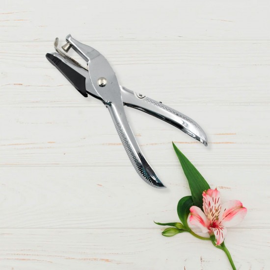 9143_hole_punch_machine