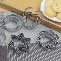 0813-cookie-cutter-stainless-steel-cookie-cutter-with-shape-heart-round-star-and-flower-12-pieces