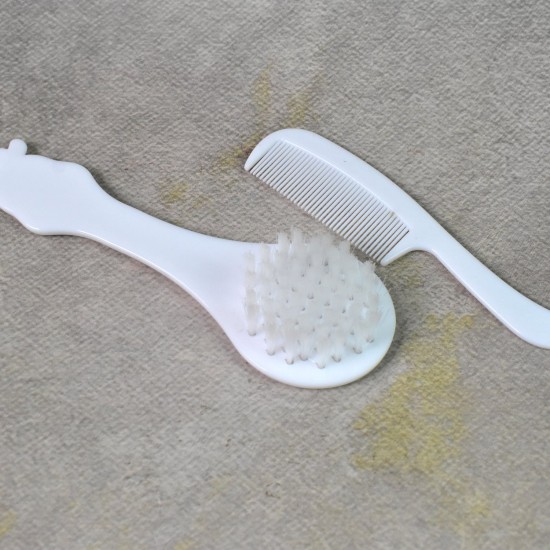 13947_hair_comb_n_brush_2pc_no1 13947_hair_comb_n_brush_2pc_no1