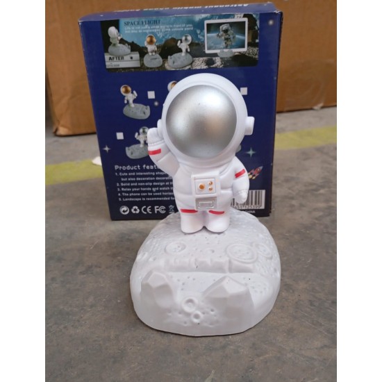 13751_3d_astronaut_mobile_phone_holder