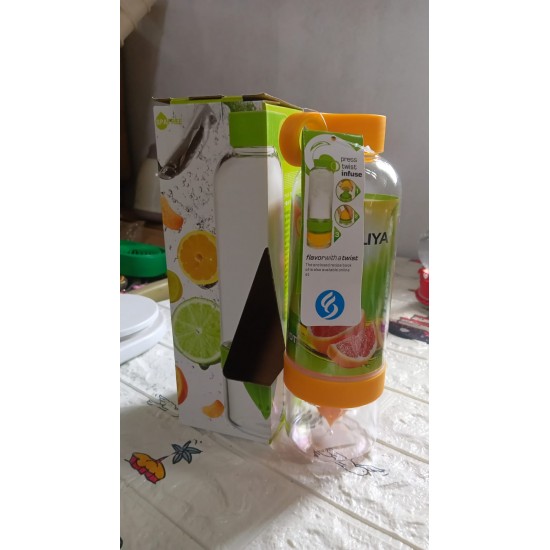 citrus-juicer-bottle-instant-juice-sports-bottle citrus-juicer-bottle-instant-juice-sports-bottle