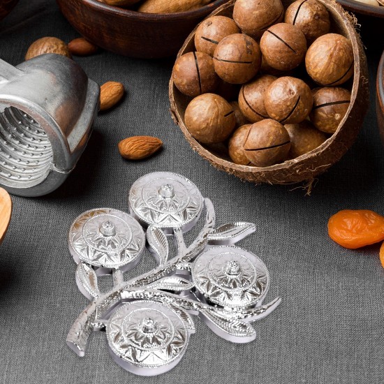 tree-shape-mukhwas-serving-tray-4-compartments tree-shape-mukhwas-serving-tray-4-compartments