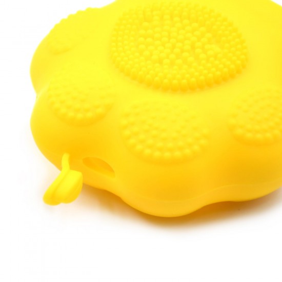 non-slip-silicone-face-ice-cubes-easy-grip-new-unique-shape-ice-roller-base-reusable-for-beauty-1-pc