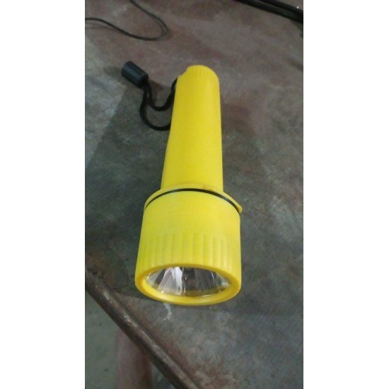 big-led-flashlights-battery-operated