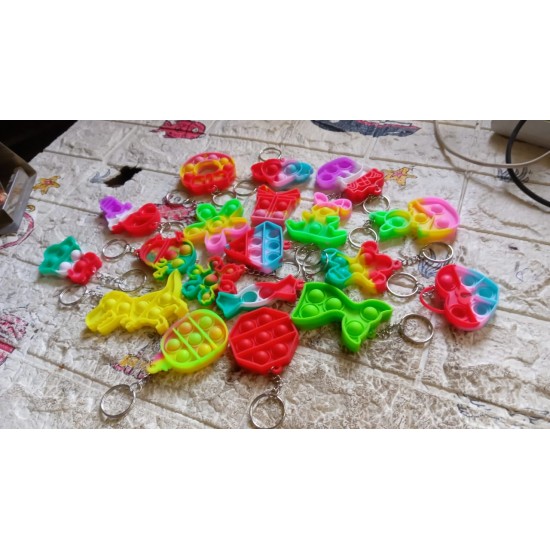 silicone-keychain-pop-it-key-chain-toy silicone-keychain-pop-it-key-chain-toy