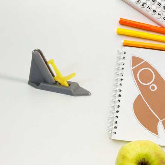 1934-junior-rocket-launcher-military-theme-plastic-bullet-toy-for-outdoor-indoor-play-1-pc