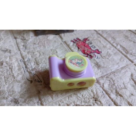 camera-shaped-pencil-sharpener camera-shaped-pencil-sharpener