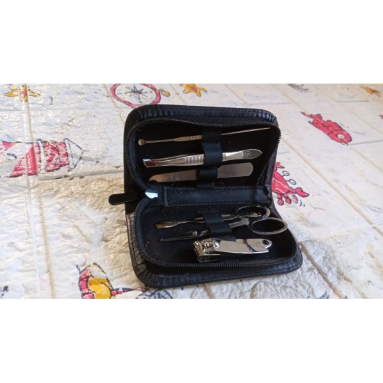 professional-nail-clippers-kit professional-nail-clippers-kit