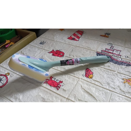 7223-cleaning-supplies-kitchen-handle-universal-triangular-sponge-multifunctional-bathroom-brush-long-handle-kitchen-dining-bar