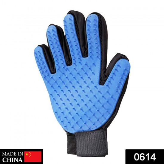 0614-true-touch-5-finger-deshedding-glove-1-pc