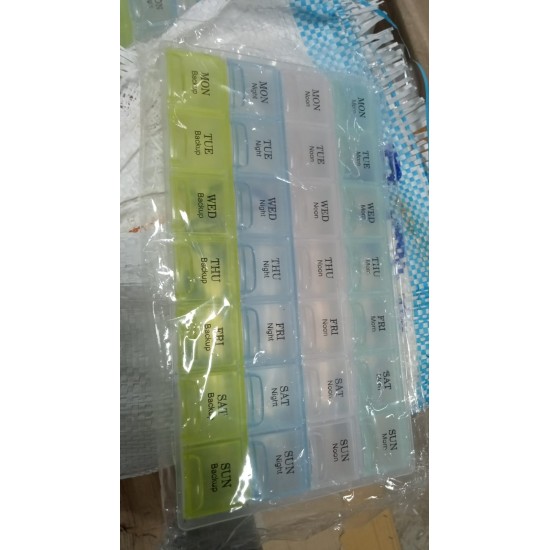 0383-pill-case-4-row-28-squares-weekly-7-days-tablet-box-holder-medicine-storage-organizer-container 0383-pill-case-4-row-28-squares-weekly-7-days-tablet-box-holder-medicine-storage-organizer-container