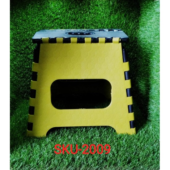 2009_12-inch-plastic-folding-step-stool-for-kids-and-adults-with-handle-multicolor