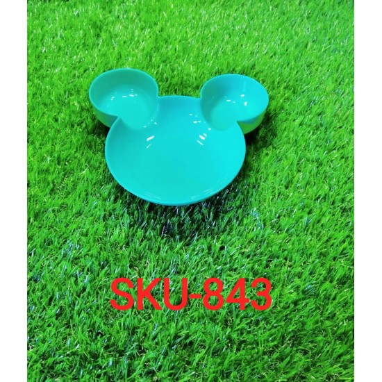0843-mickey-shaped-kids-snack-serving-sectioned-plate