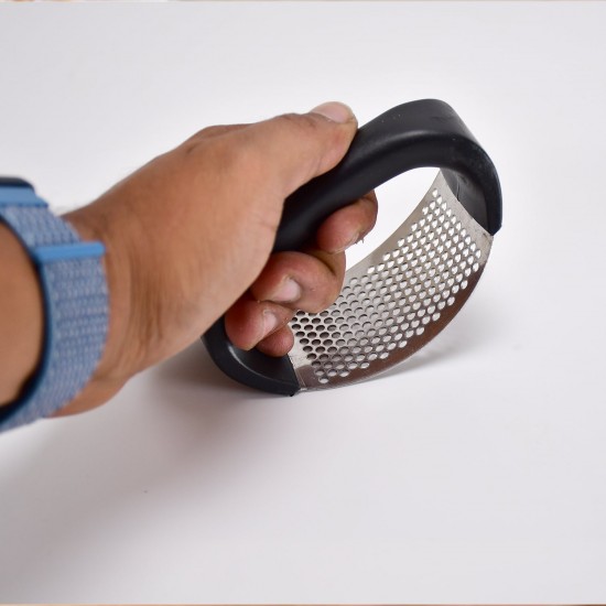 2281-stainless-steel-garlic-presser-crusher-multicolor