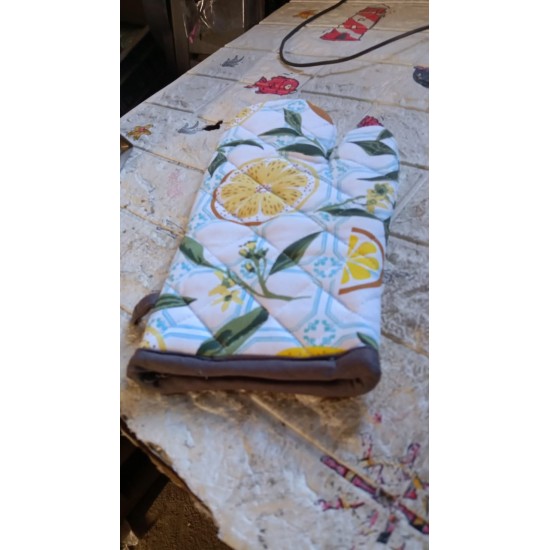 0684-baking-essential-cotton-padded-heat-proof-microwave-baking-oven