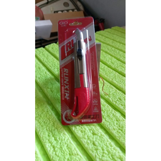 0418-multi-use-plastic-cutter-with-plastic-cutting-blade-and-precision-knife-blade