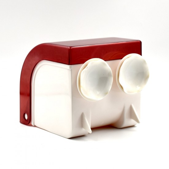 1789-wall-tissue-holder-used-for-holding-tissues-responsible-for-cleaning-and-wiping-of-hands-and-some-other-accessories 1789-wall-tissue-holder-used-for-holding-tissues-responsible-for-cleaning-and-wiping-of-hands-and-some-other-accessories