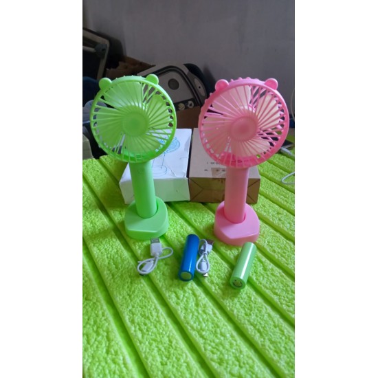 4813-portable-classic-hand-fan-table-fan-3-step-speed-setting-fan-personal-desk-fan-suitable-for-office-school-home-use-battery-not-included 4813-portable-classic-hand-fan-table-fan-3-step-speed-setting-fan-personal-desk-fan-suitable-for-office-school-home-use-battery-not-included