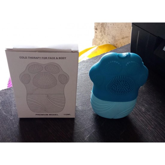 non-slip-silicone-face-ice-cubes-easy-grip-new-unique-shape-ice-roller-base-reusable-for-beauty-1-pc-1